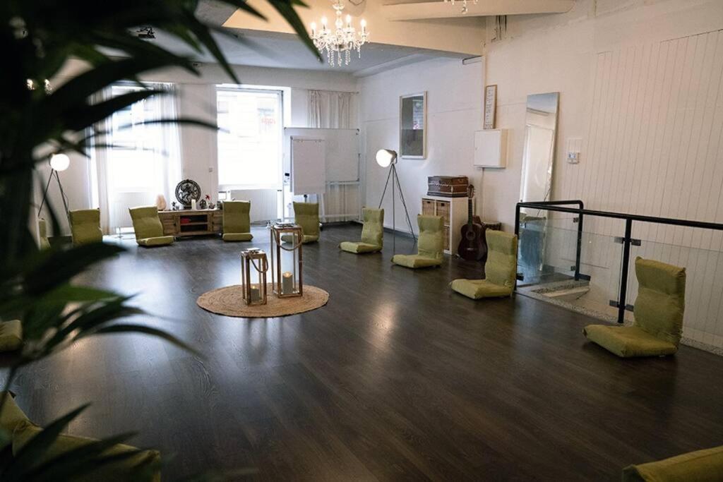 Superschoenes Studio Lunca 220Qm In Stuttgart West 外观 照片